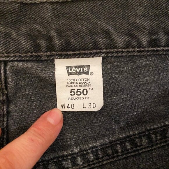 Levi Strauss 550 Mens Jeans Relaxed Fit Dark Wash Size 40x30 - Picture 4 of 6